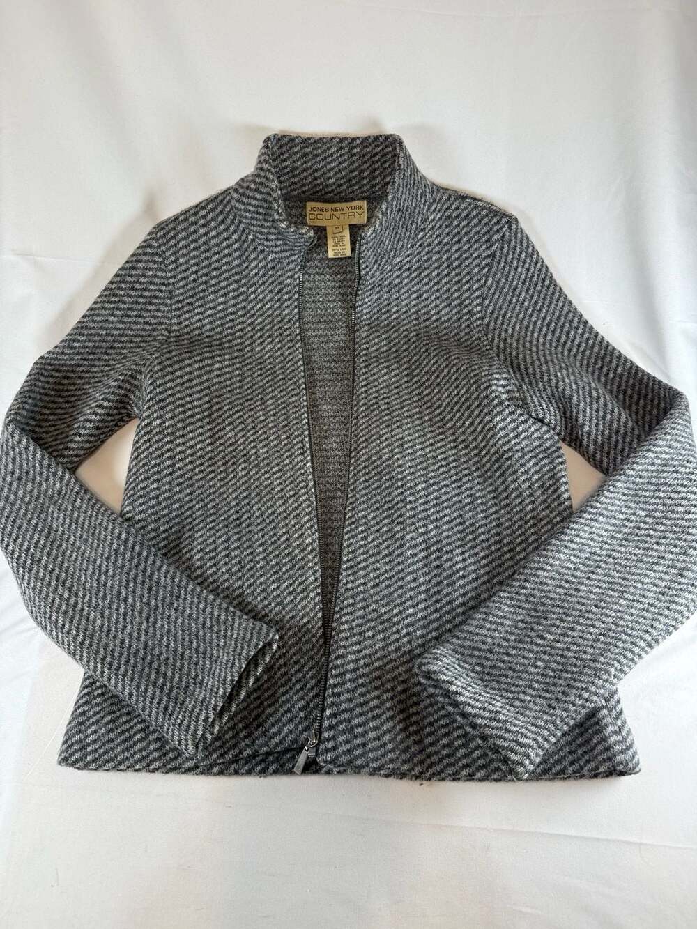 Jones New York Womens Country Sweater Jacket Grey Wool Full Zip Size M Old Money